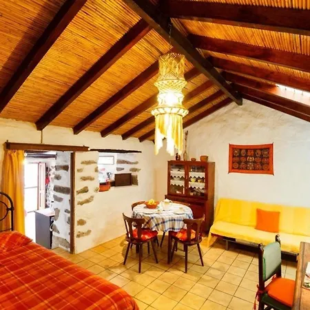 In El Risco Mit Garten, Terrasse Und Grill *