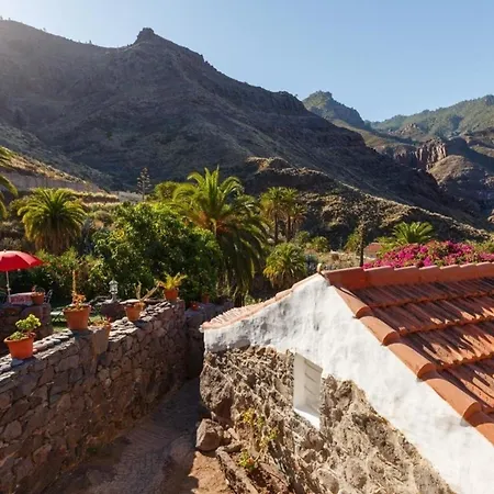 Holiday home In El Risco Mit Garten, Terrasse Und Grill *